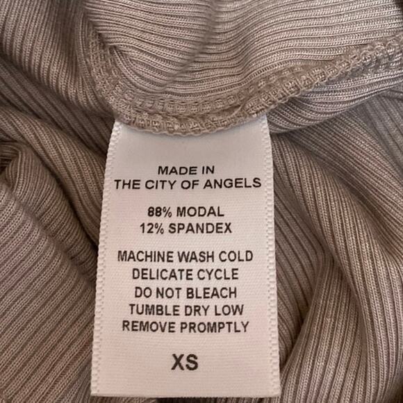 Clyque Beige Rib Knit Sleeveless Cami Camisole Mini Bodycon Tank Dress Size XS - Picture 4 of 4